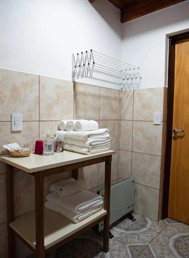 Ferienwohnung Departamento Casimiro-Nuevo Amplio En Zona Centro El Calafate Exterior foto