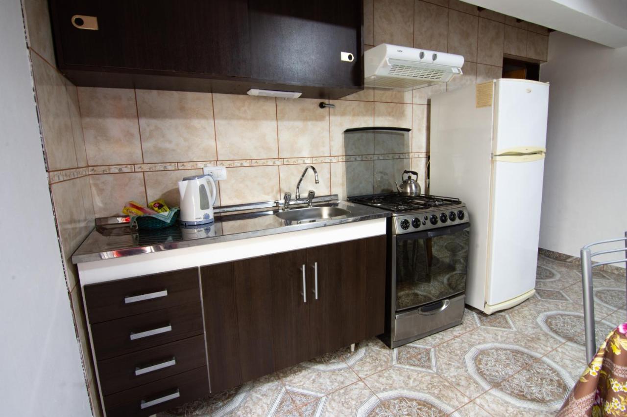 Ferienwohnung Departamento Casimiro-Nuevo Amplio En Zona Centro El Calafate Exterior foto